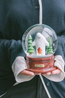 もくめデザインの土台付きで重厚感があります。