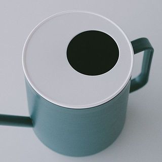 白いフタは取り外せるのでお手入れが楽。