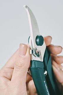 安心のロック付き（金具の部分）。
