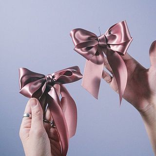 リボンはハンドメイドの為、大きさや形に個体差があります。ご了承下さい。