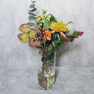 10本の草花をお届けします。