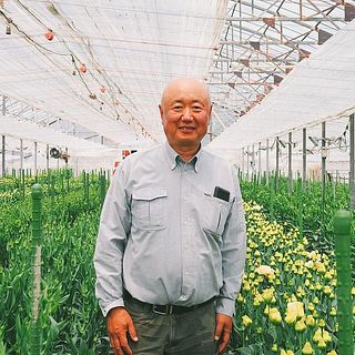リシアンサスの巨匠、中曽根健さん。